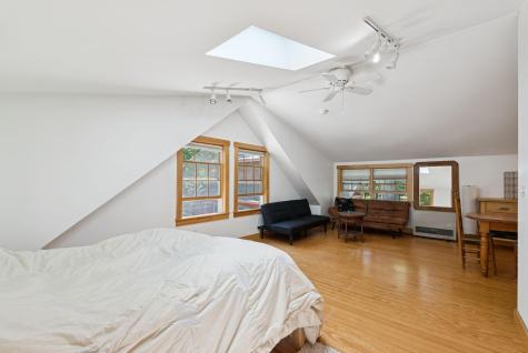 13 Eggemoggin Way Harpswell ME 04079