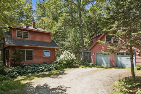 13 Eggemoggin Way Harpswell ME 04079