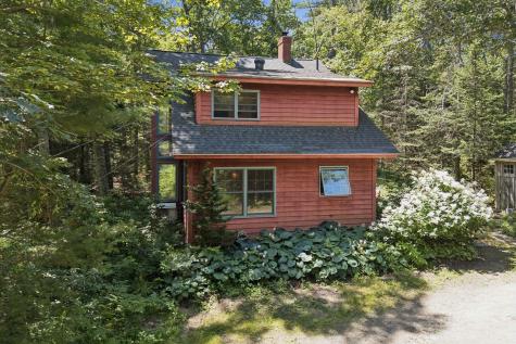 13 Eggemoggin Way Harpswell ME 04079