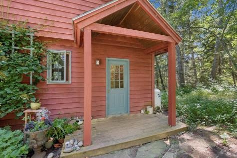 13 Eggemoggin Way Harpswell ME 04079