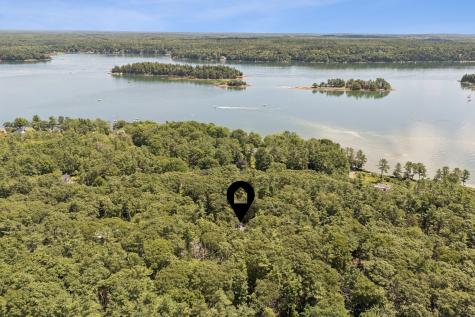 13 Eggemoggin Way Harpswell ME 04079