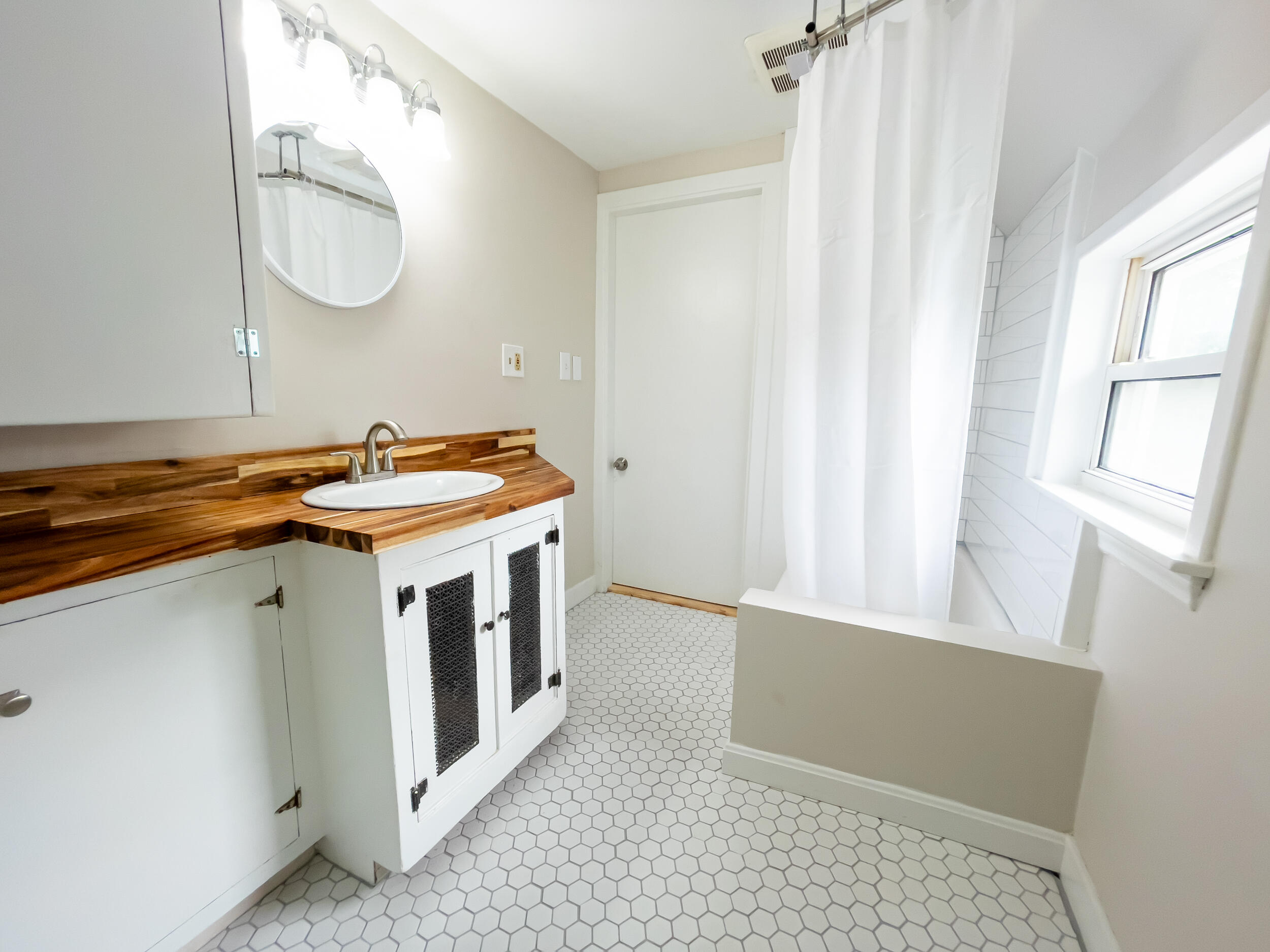 255 Sabattus Street Lewiston ME 04240