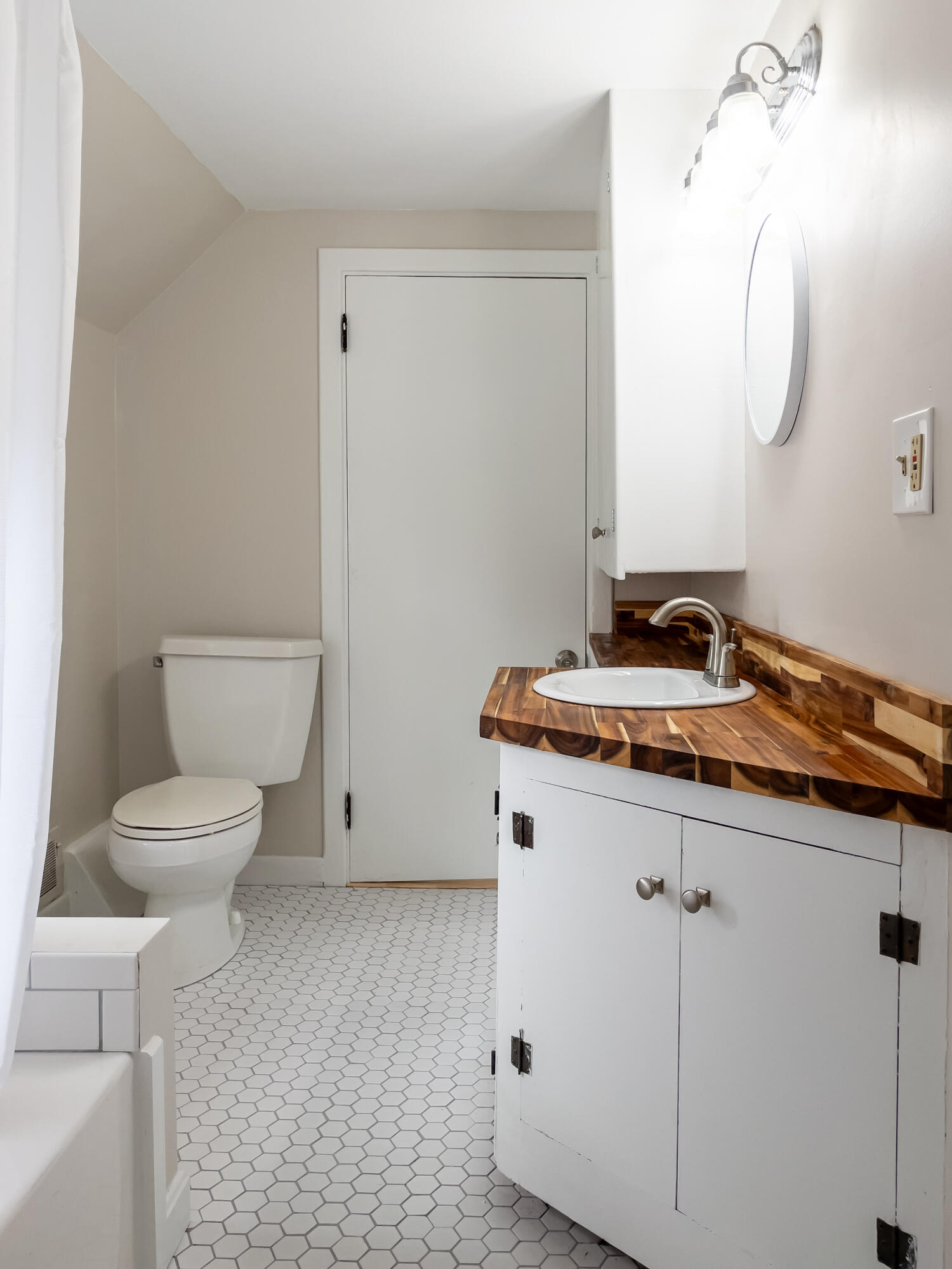 255 Sabattus Street Lewiston ME 04240