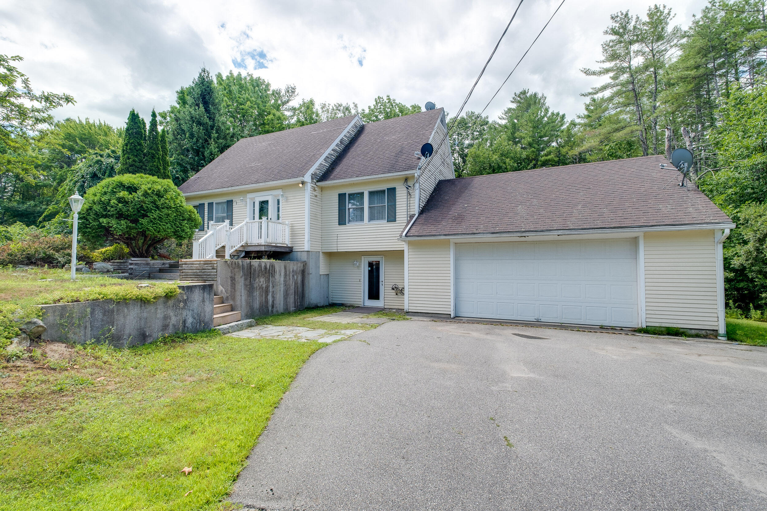 800 Bridgton Road, Westbrook ME Real Estate Listing MLS 1538862