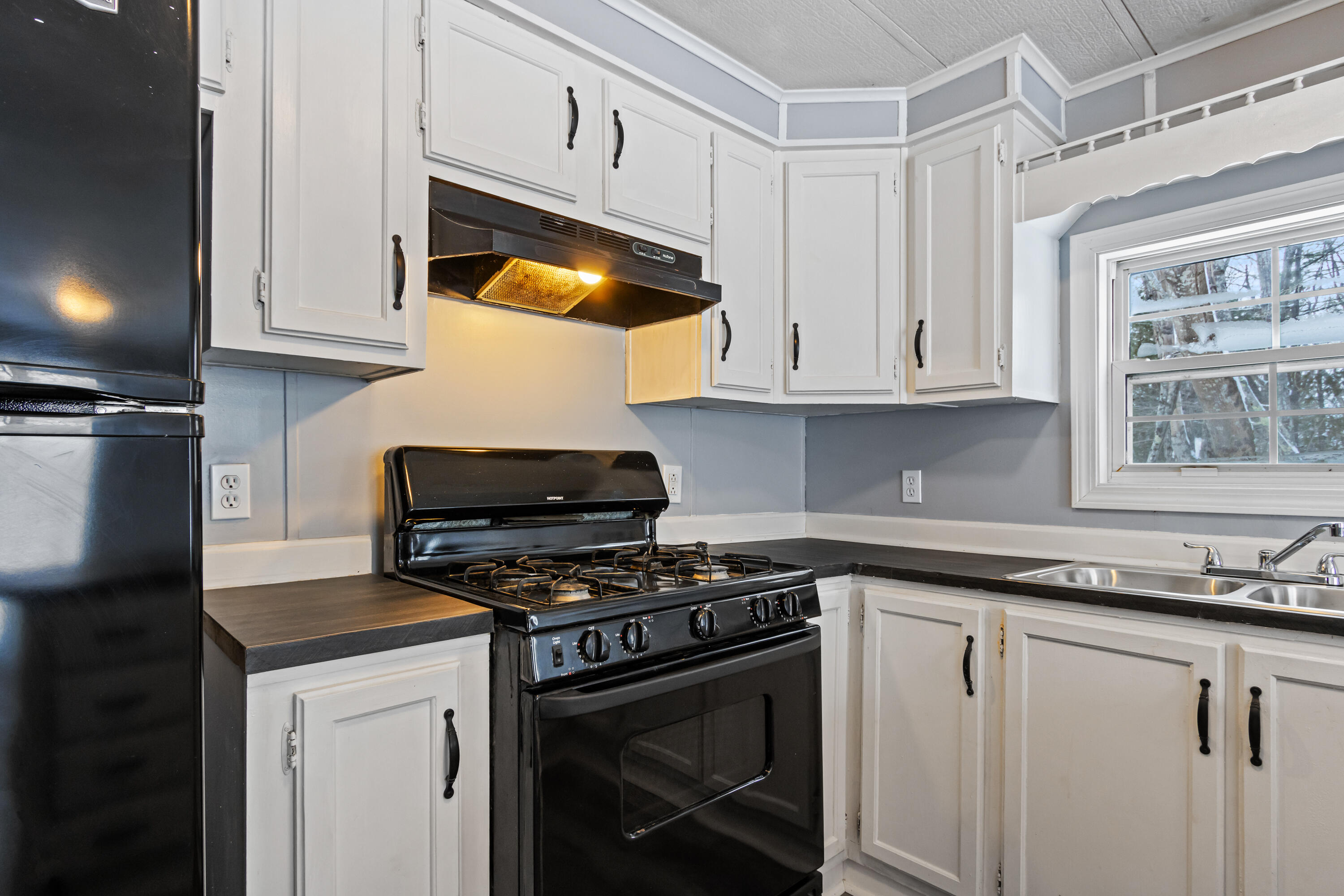 575 Main Road Westport Island ME 04578