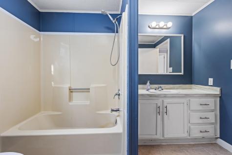 575 Main Road Westport Island ME 04578