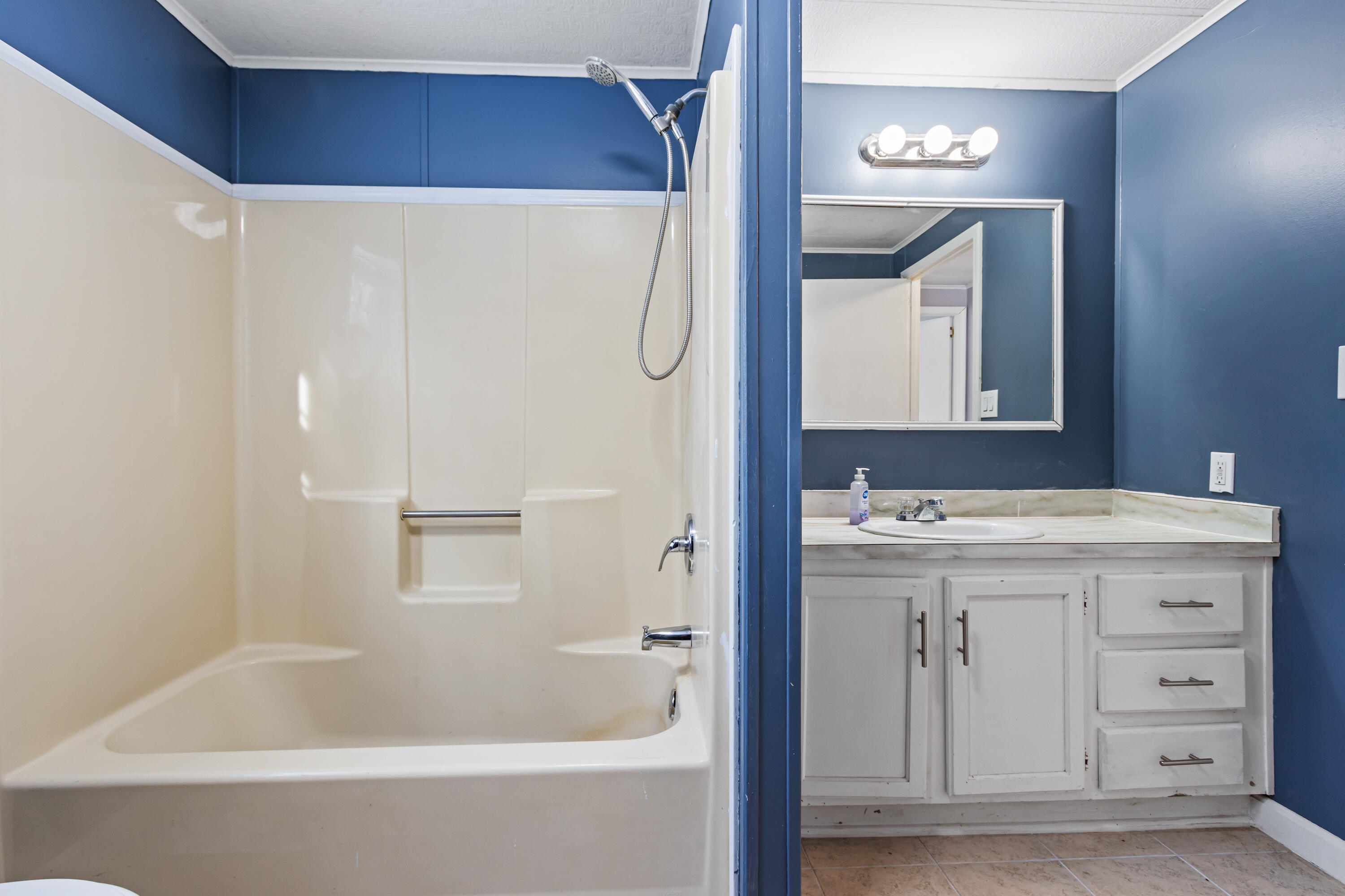 575 Main Road Westport Island ME 04578