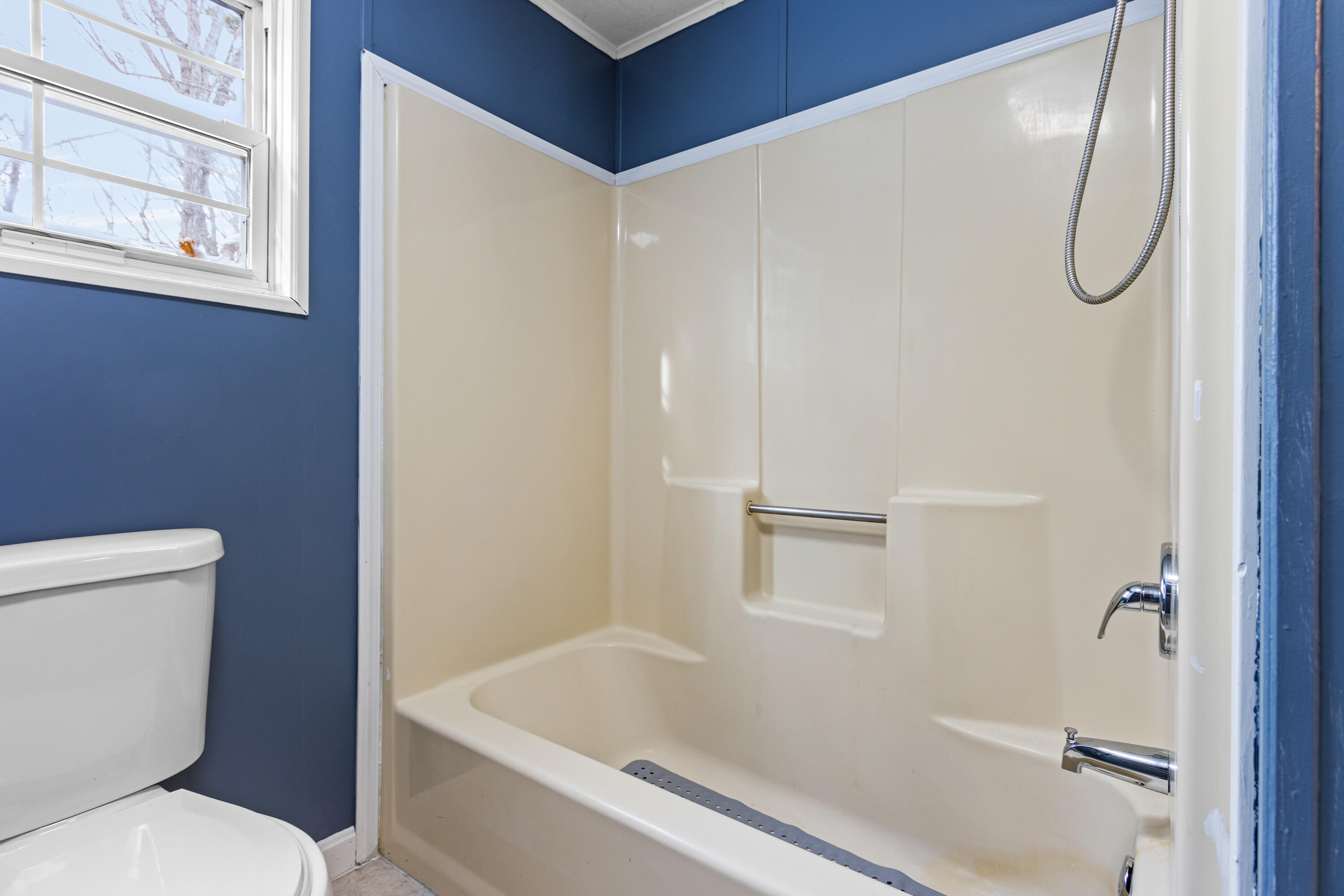 575 Main Road Westport Island ME 04578