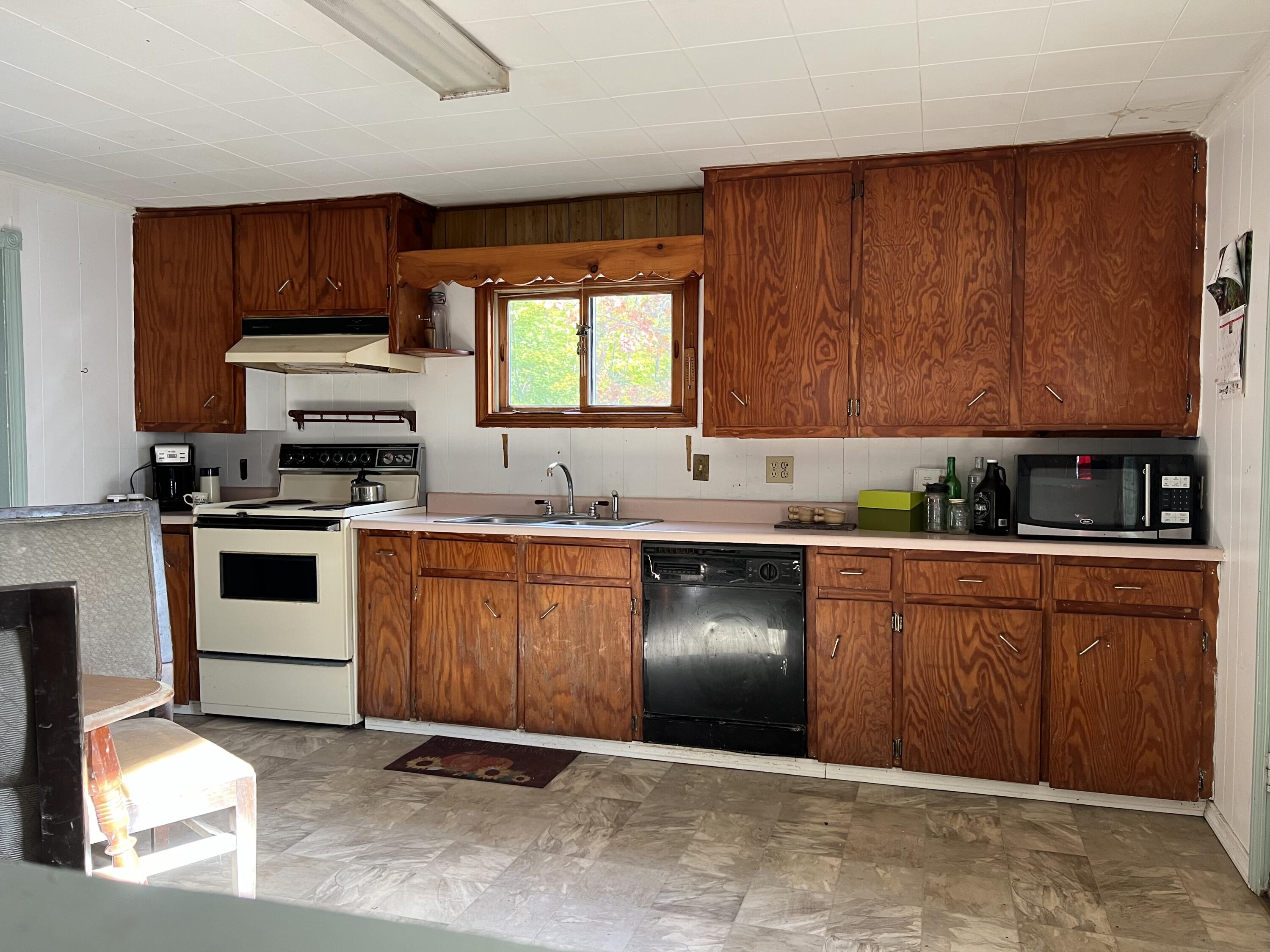 19 Haskell Street Augusta ME 04330