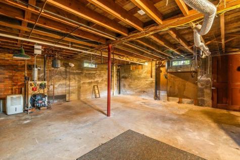 13 Waterhouse Court Westbrook ME 04092