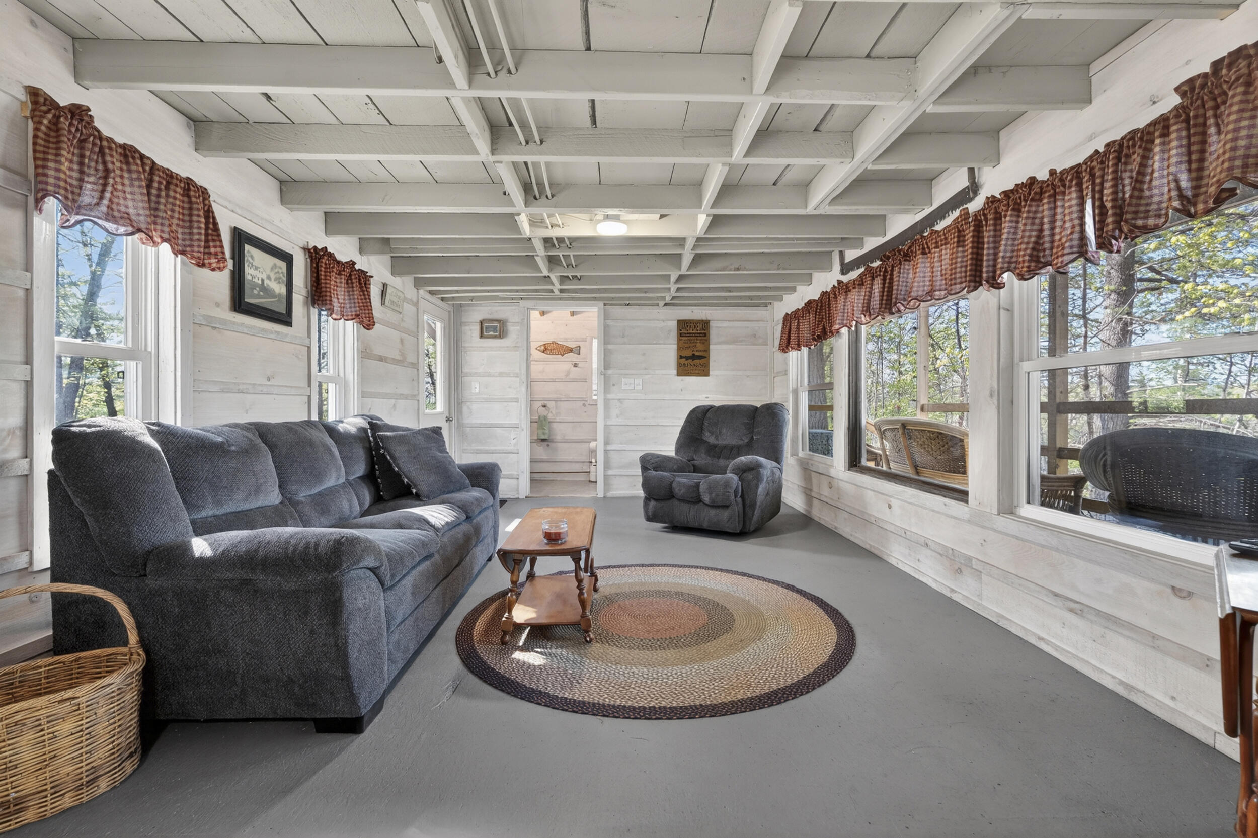 188 Caldwell Lane Oxford ME 04270