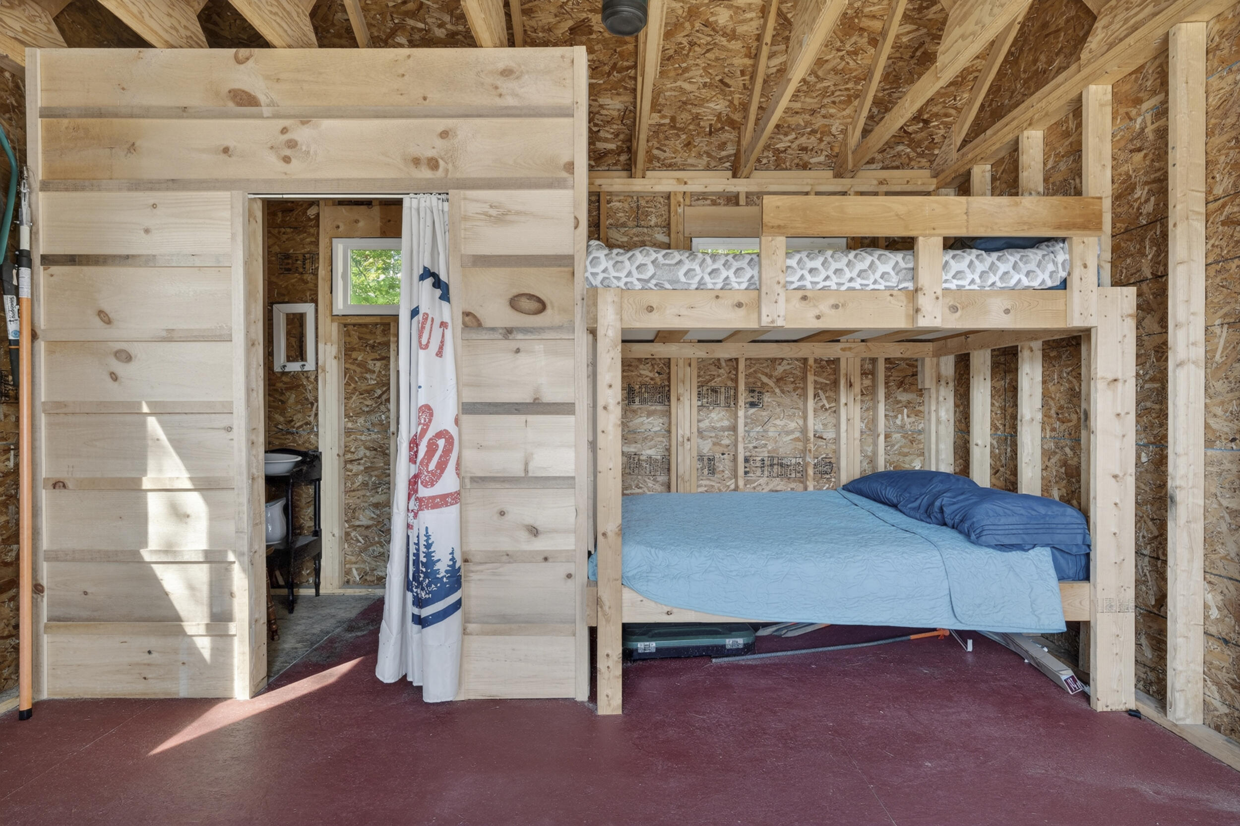 188 Caldwell Lane Oxford ME 04270