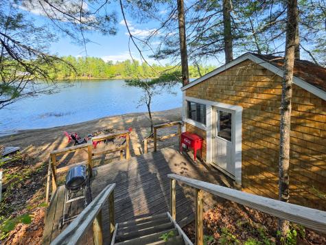 188 Caldwell Lane Oxford ME 04270