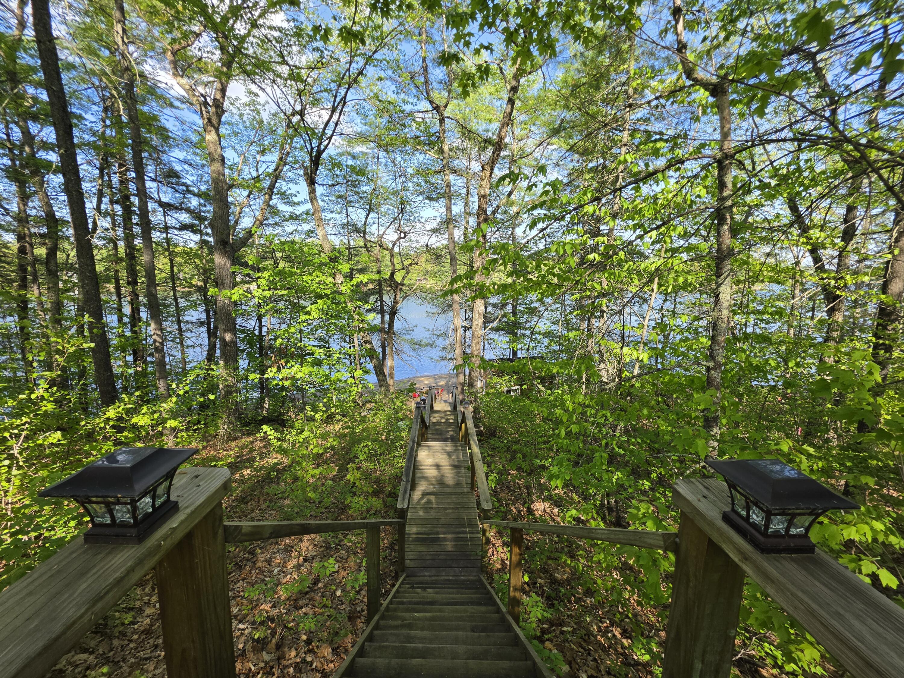 188 Caldwell Lane Oxford ME 04270