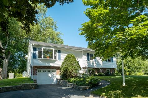 9 Old Mast Road York ME 03909