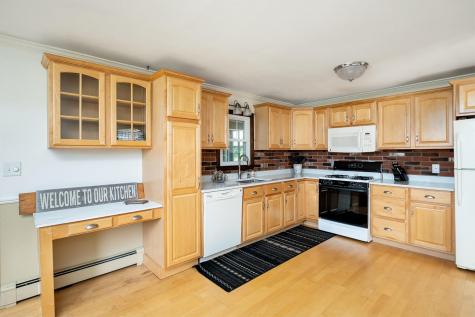 9 Old Mast Road York ME 03909