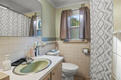 4 Whitehouse Street Sanford ME 04083