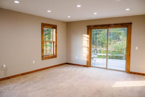 10 Jones Way Sullivan ME 04664