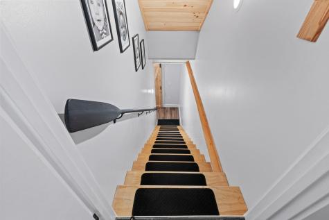 29 Pinecroft Road Harrison ME 04040