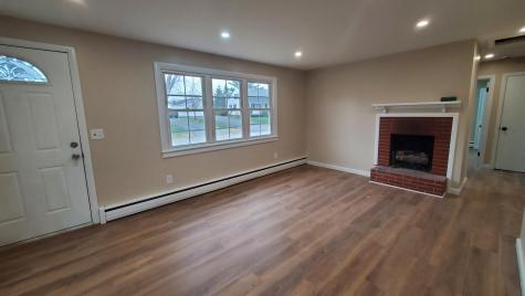 14 Capri Street Brewer ME 04412