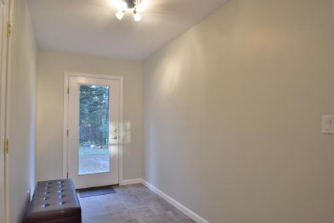 35 Halls Way Raymond ME 04071