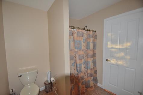 35 Halls Way Raymond ME 04071