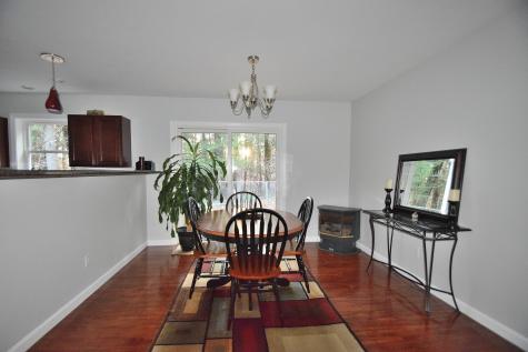 35 Halls Way Raymond ME 04071