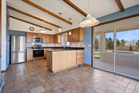 10 Sunset Drive Holden ME 04429