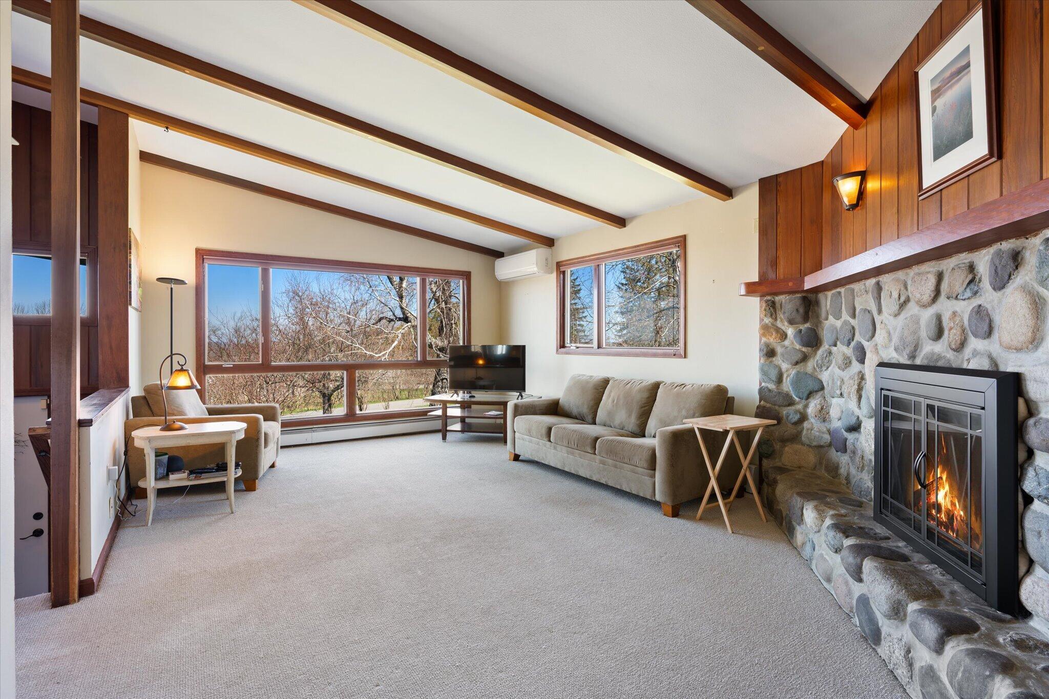 10 Sunset Drive Holden ME 04429