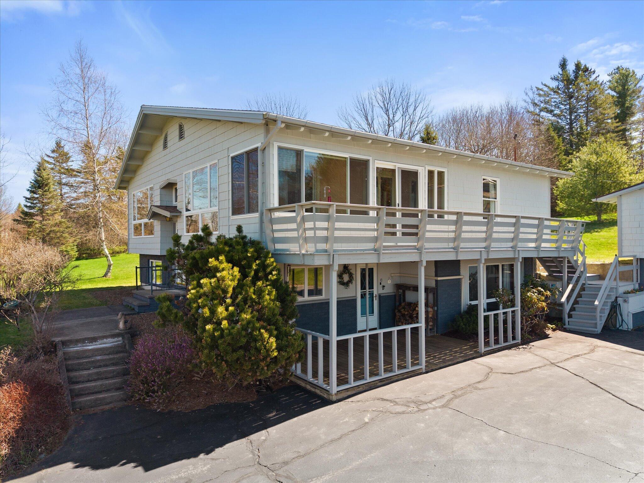 10 Sunset Drive Holden ME 04429