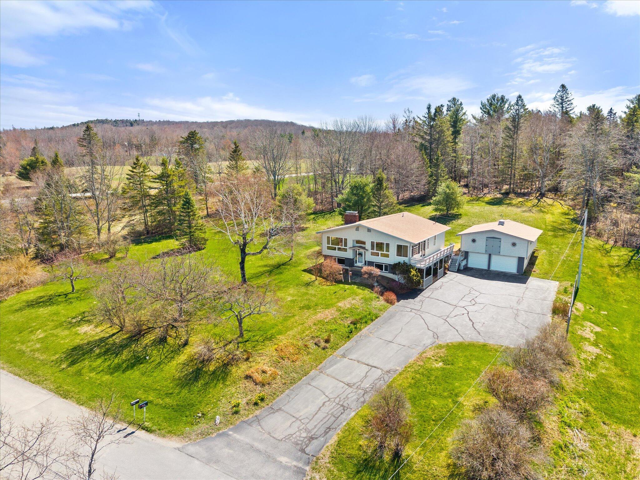 10 Sunset Drive Holden ME 04429