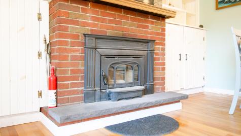 16 Gardner Road Orono ME 04473