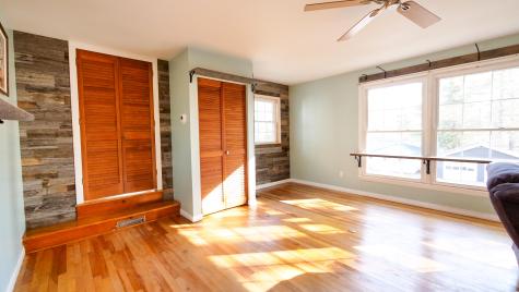 16 Gardner Road Orono ME 04473