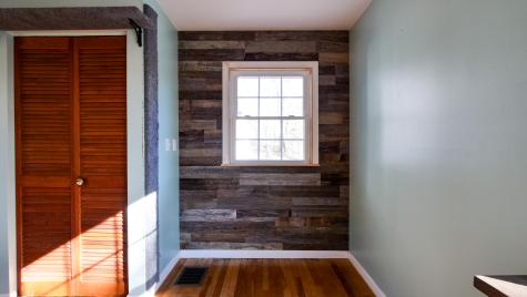 16 Gardner Road Orono ME 04473