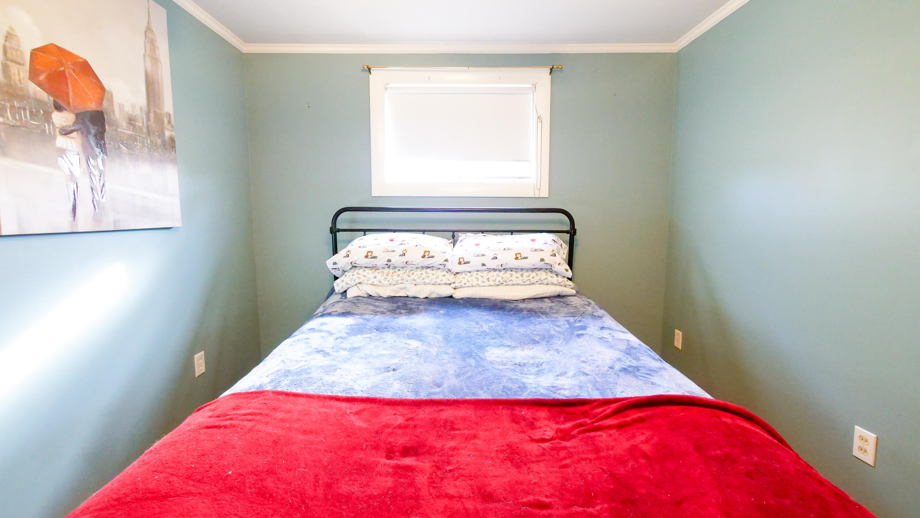 16 Gardner Road Orono ME 04473
