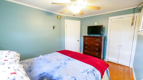 16 Gardner Road Orono ME 04473