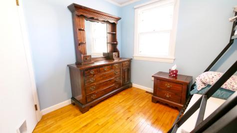16 Gardner Road Orono ME 04473