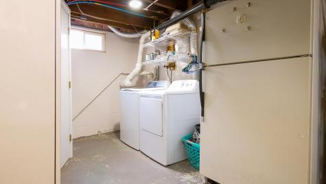 16 Gardner Road Orono ME 04473