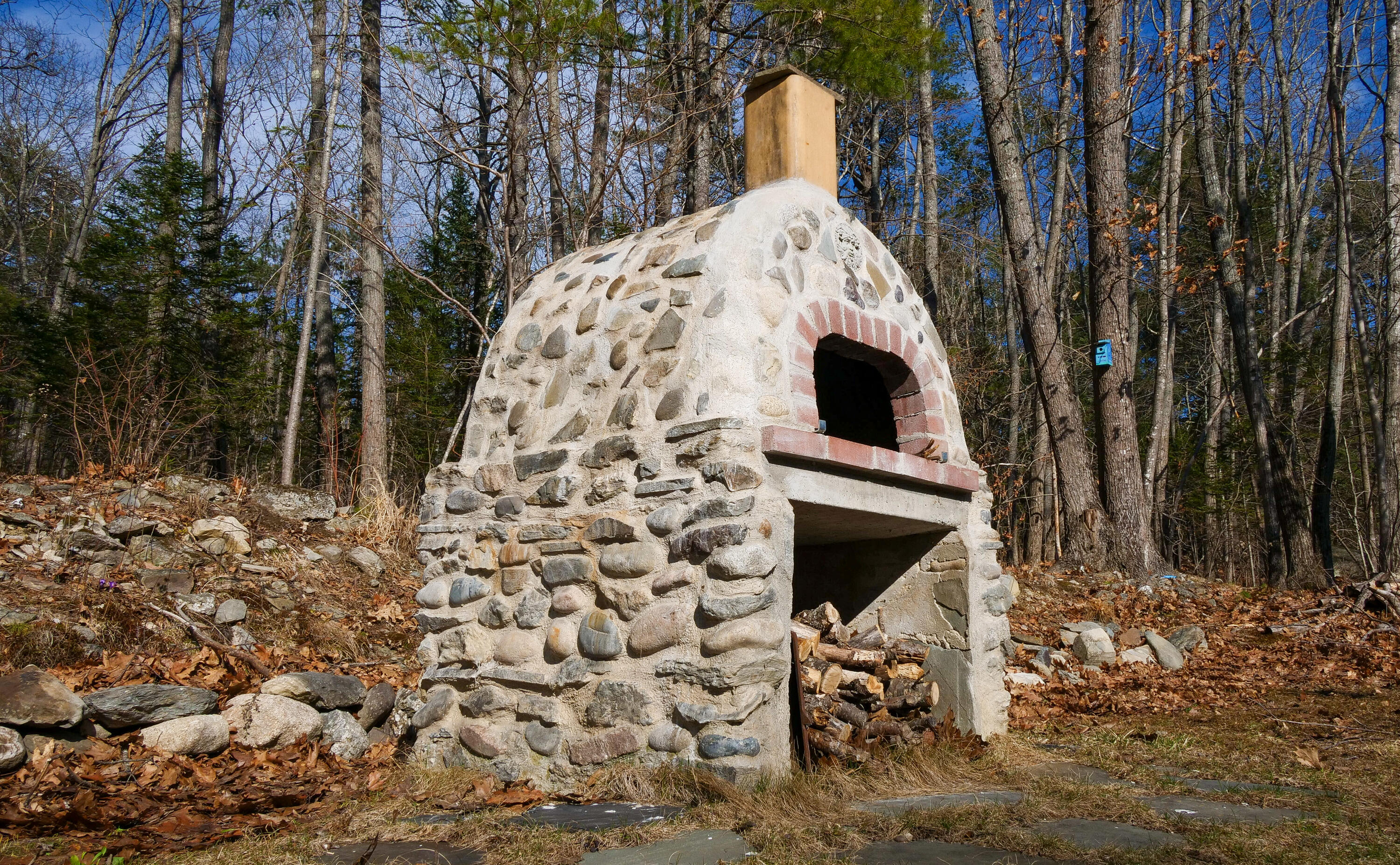 16 Gardner Road Orono ME 04473