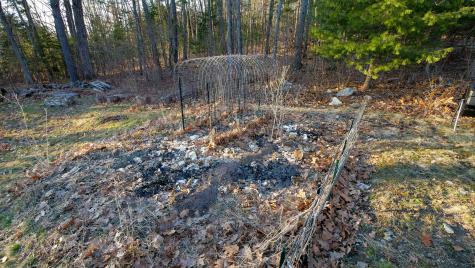 16 Gardner Road Orono ME 04473