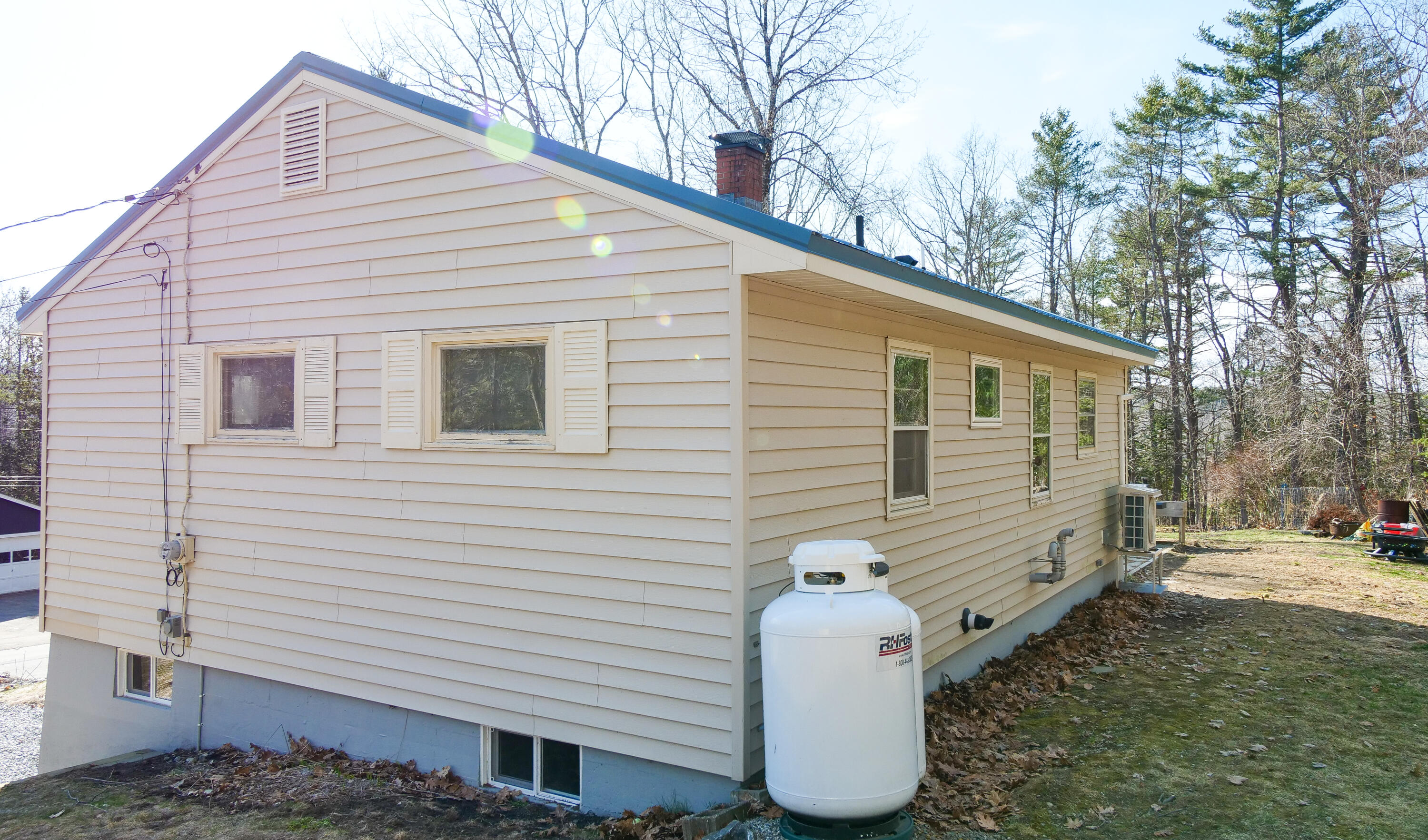 16 Gardner Road Orono ME 04473