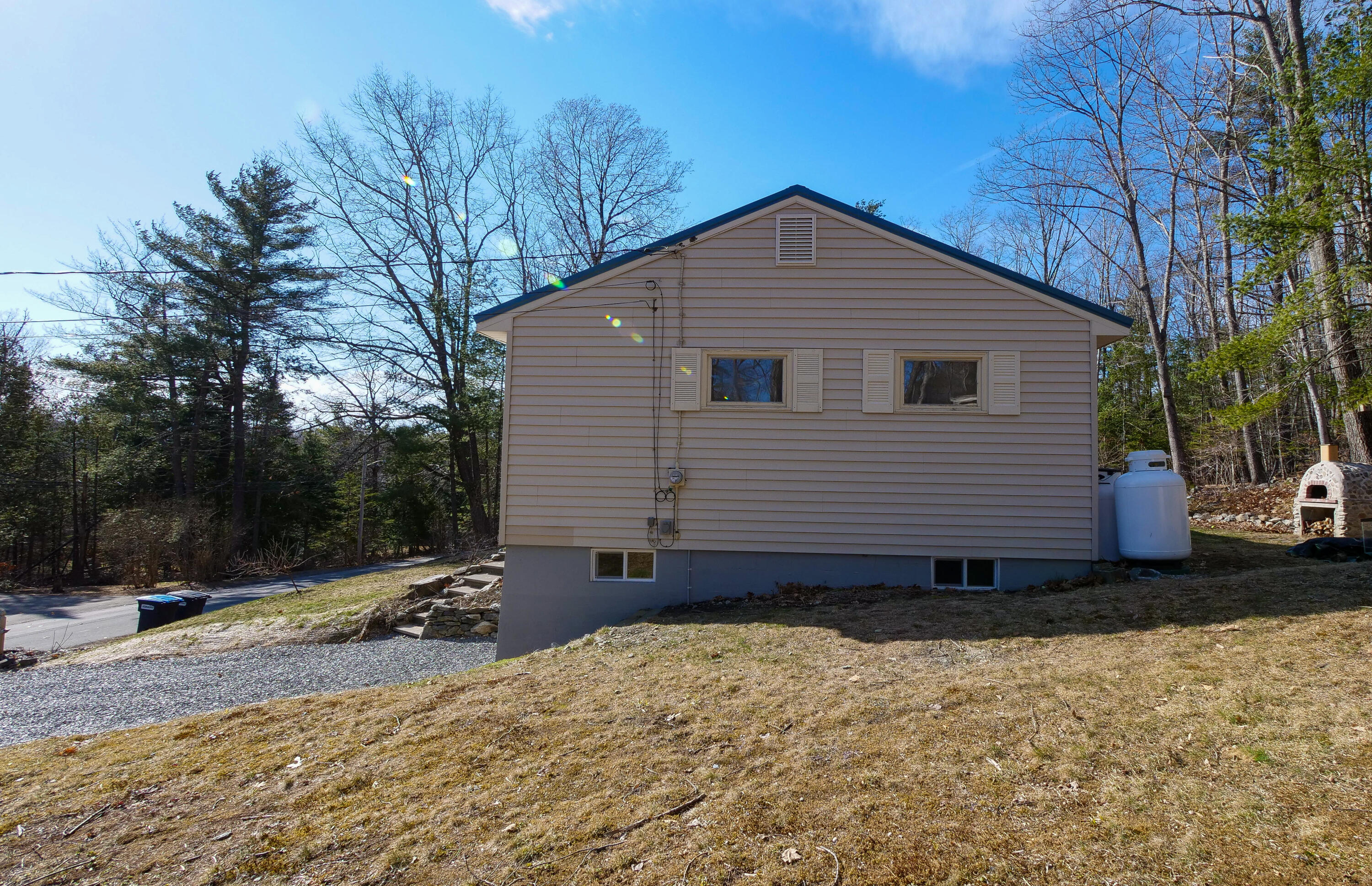 16 Gardner Road Orono ME 04473