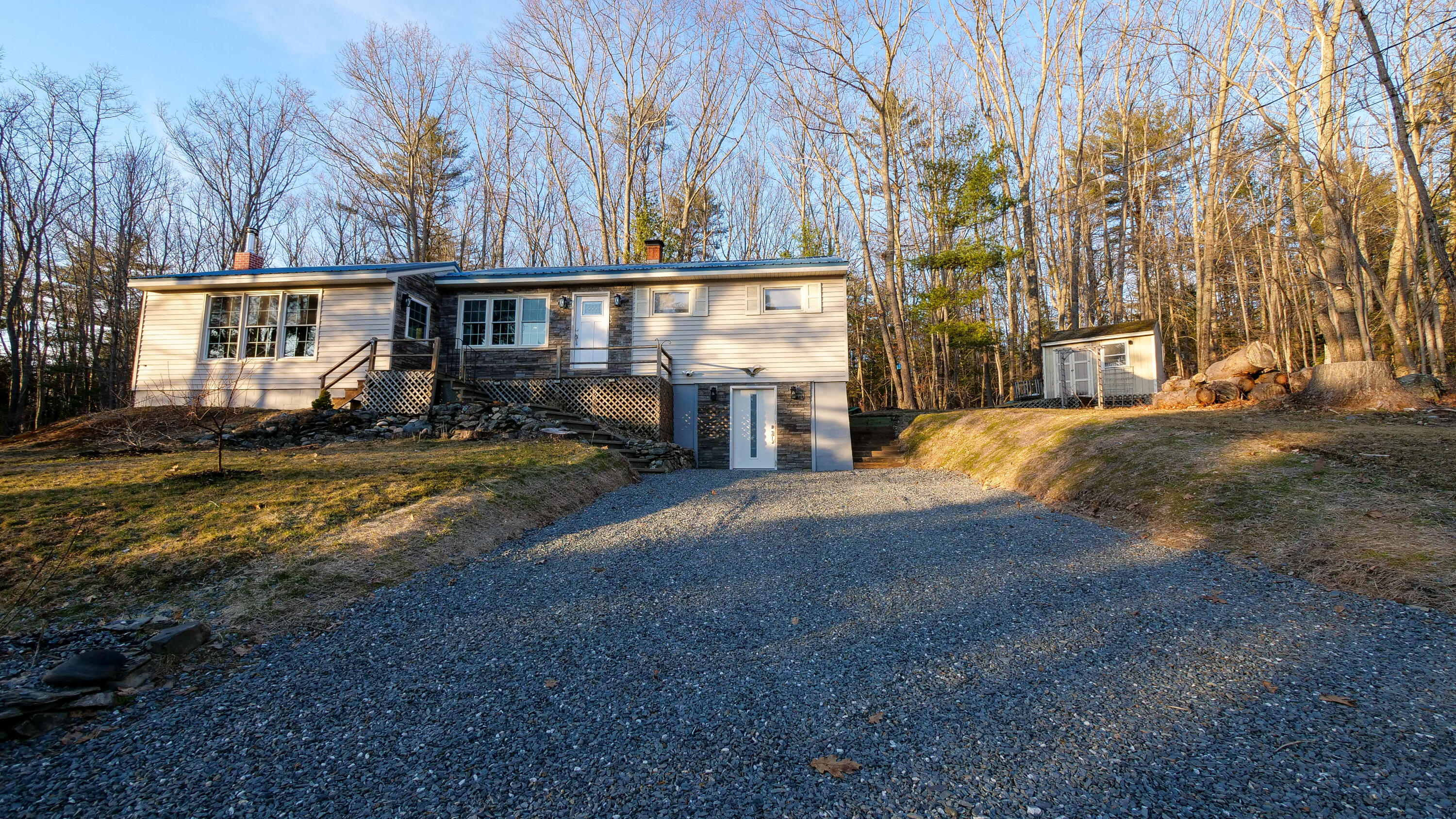 16 Gardner Road Orono ME 04473