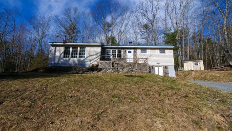 16 Gardner Road Orono ME 04473