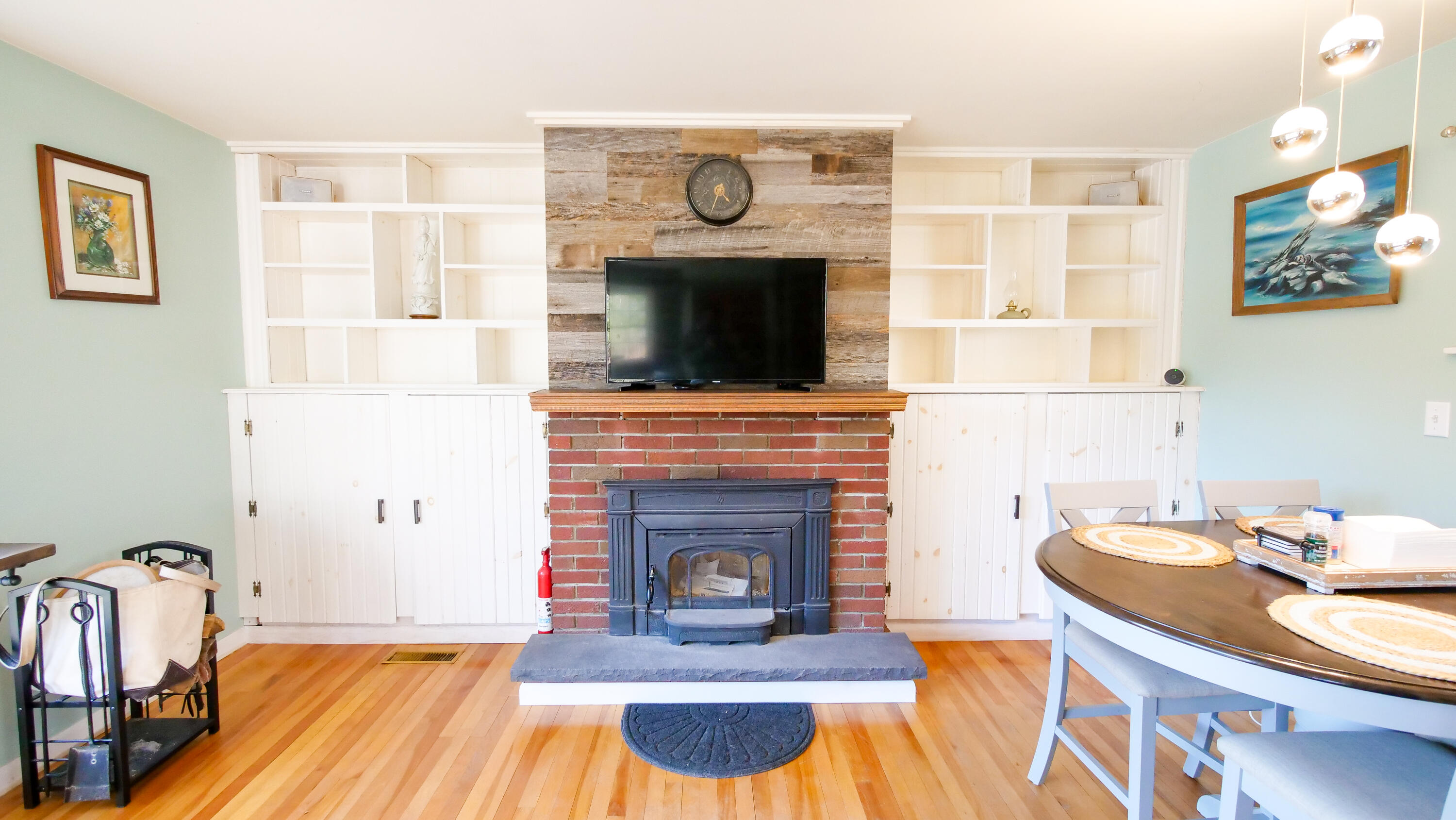 16 Gardner Road Orono ME 04473