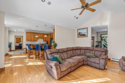 78 Sunset Boulevard Turner ME 04282