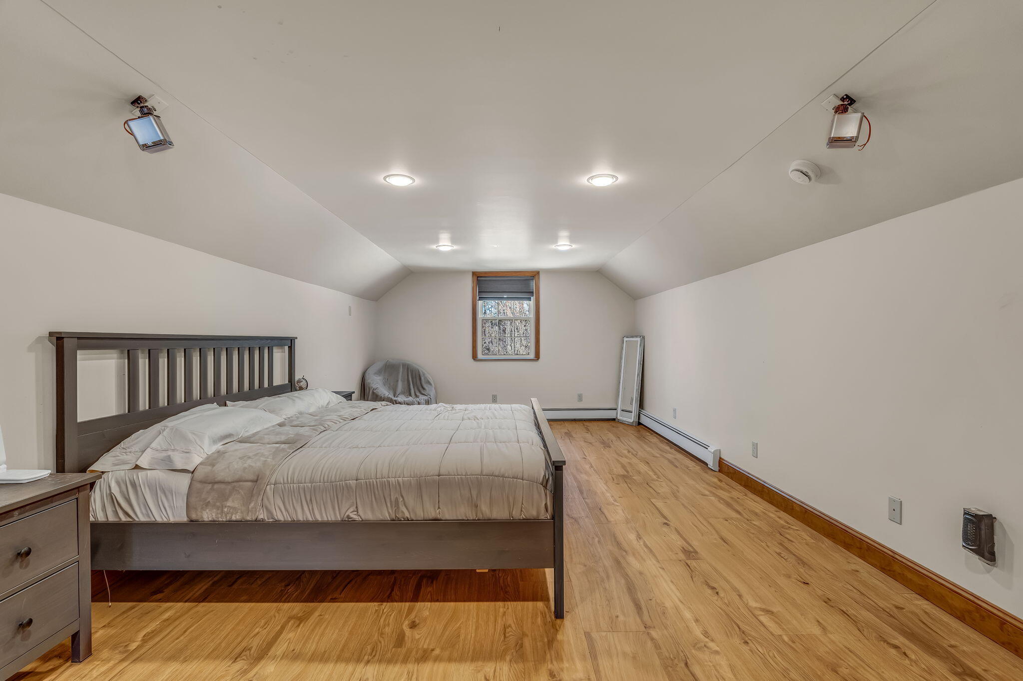 78 Sunset Boulevard Turner ME 04282
