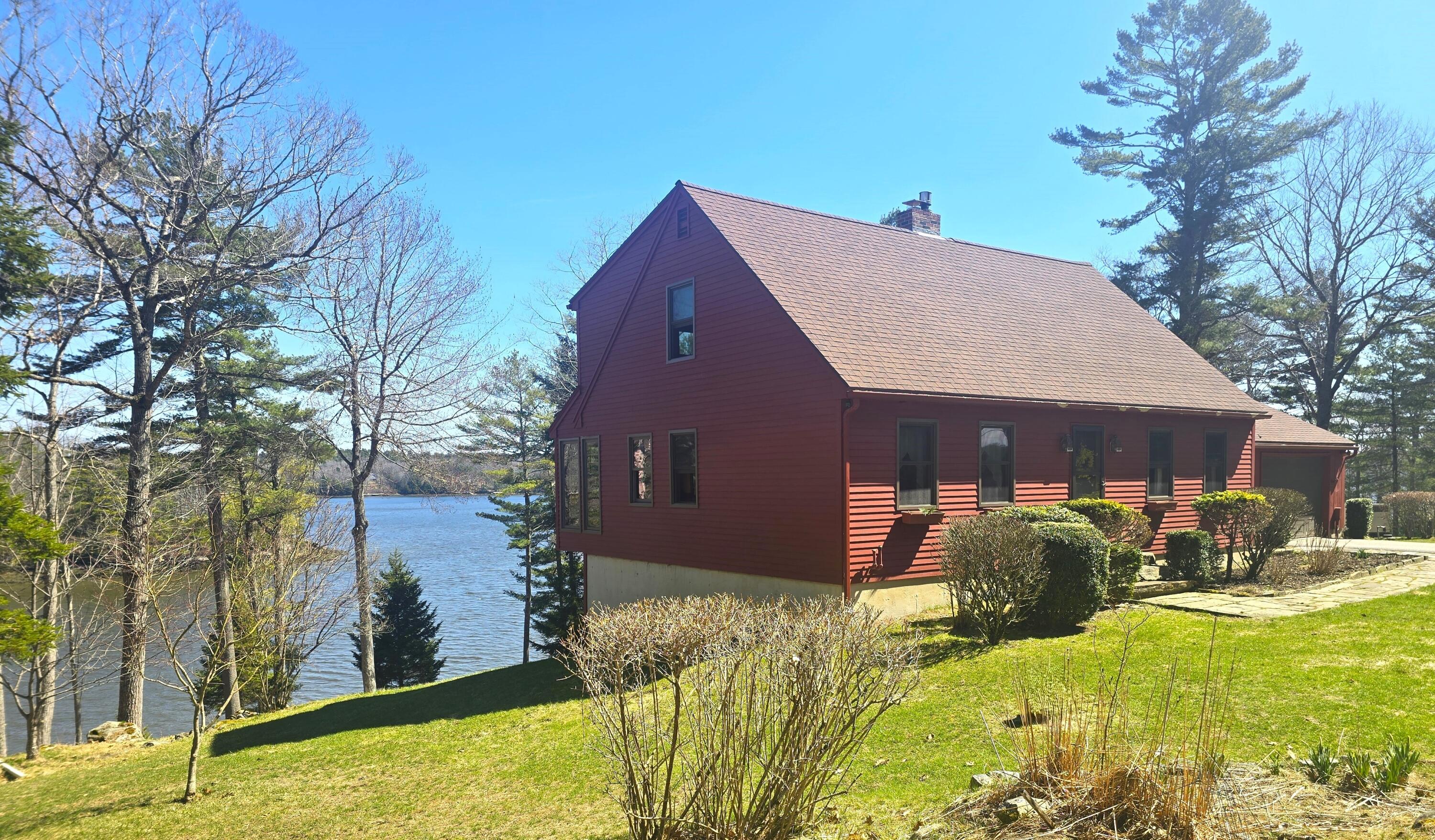 208 Youngs Point Road Wiscasset ME 04578