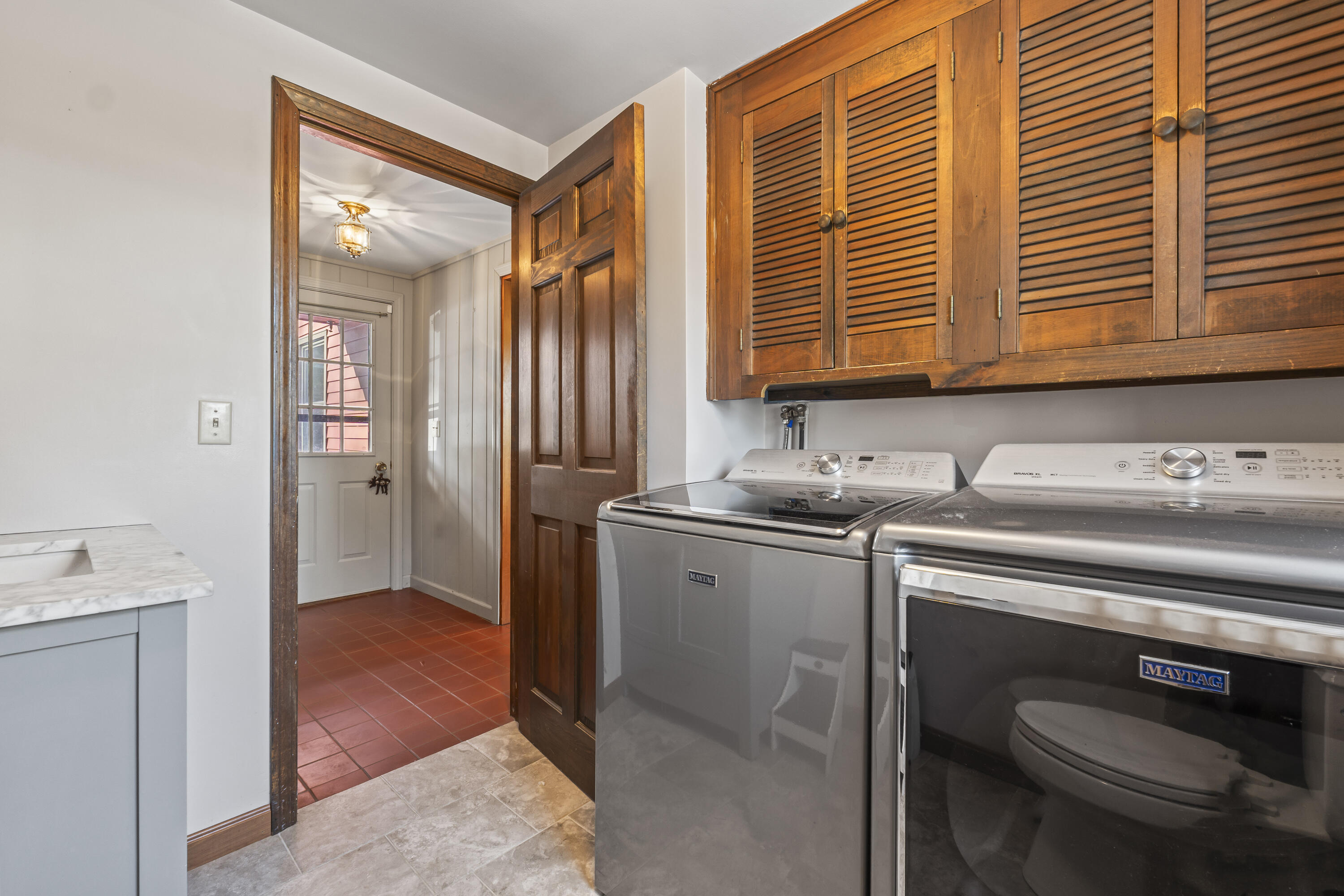 208 Youngs Point Road Wiscasset ME 04578