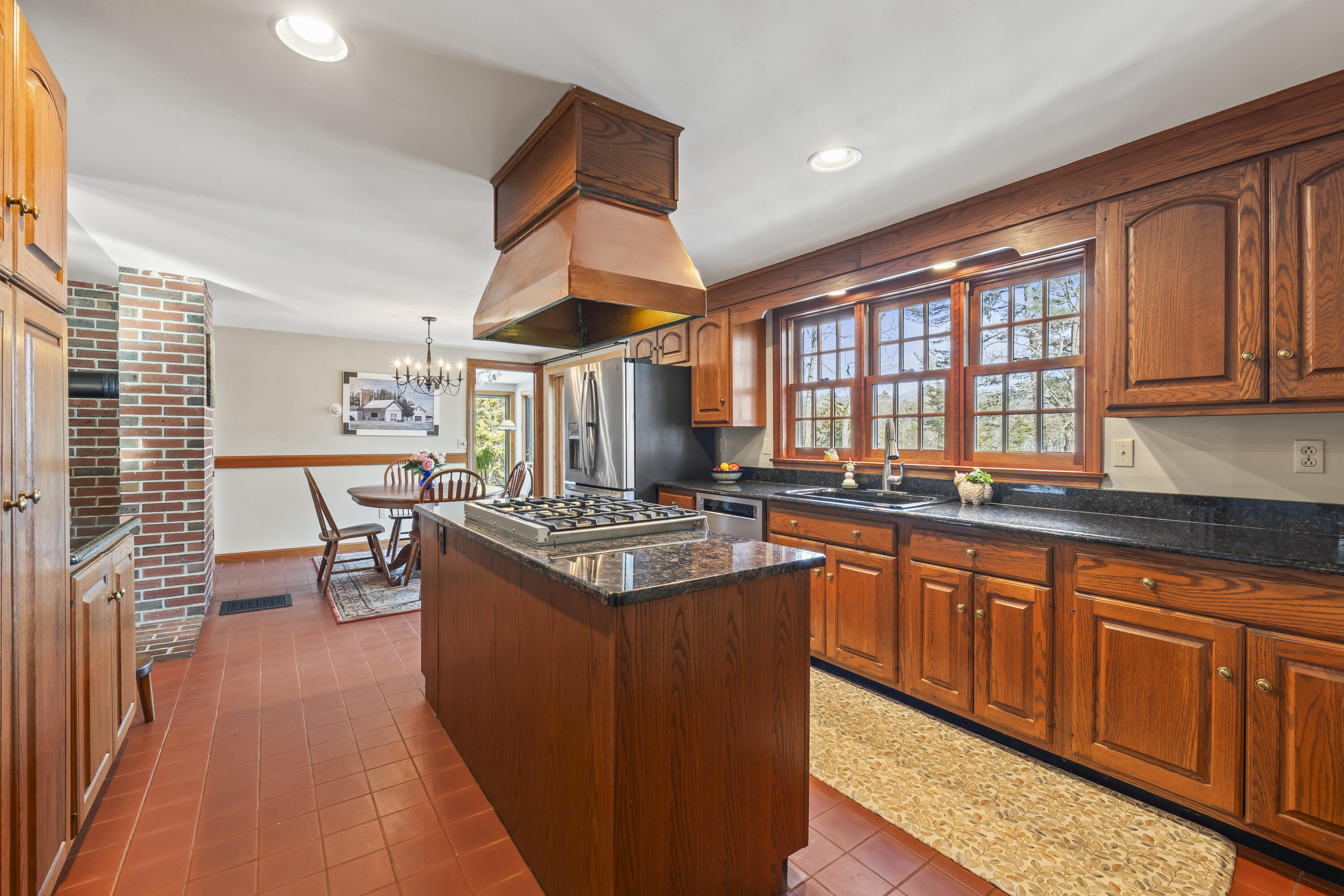 208 Youngs Point Road Wiscasset ME 04578